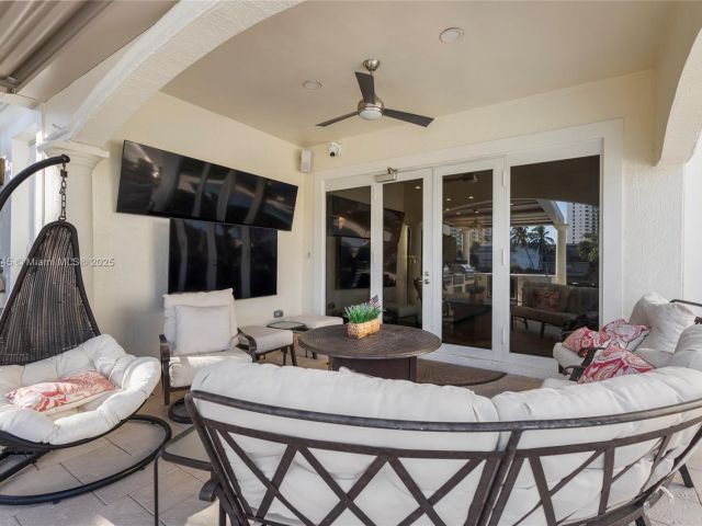 Home for rent at 1555 Windjammer Way - photo 5711363