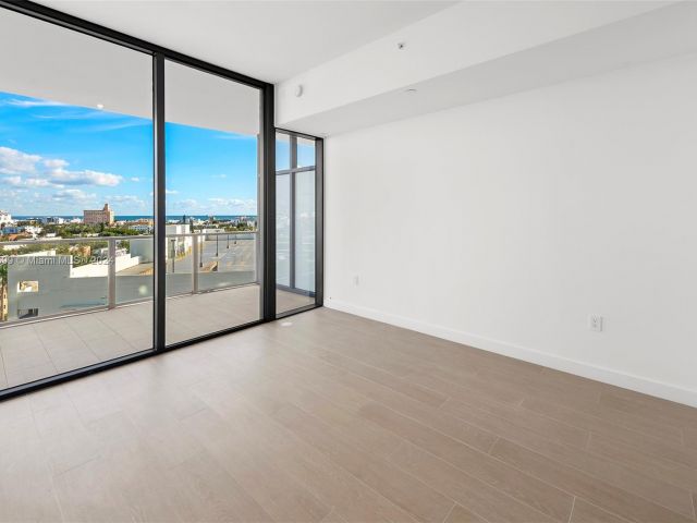 Apartment for sale  Unit #1108 - photo 5693635