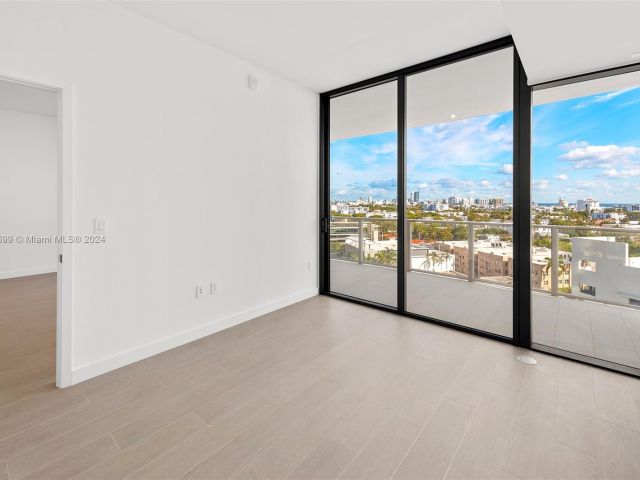 Apartment for sale  Unit #1108 - photo 5693637