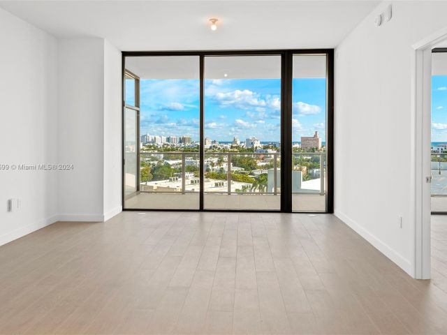 Apartment for sale  Unit #1108 - photo 5693639