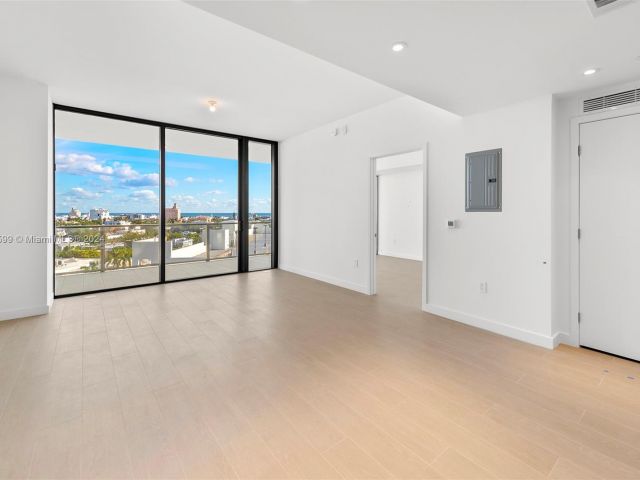 Apartment for sale  Unit #1108 - photo 5693648