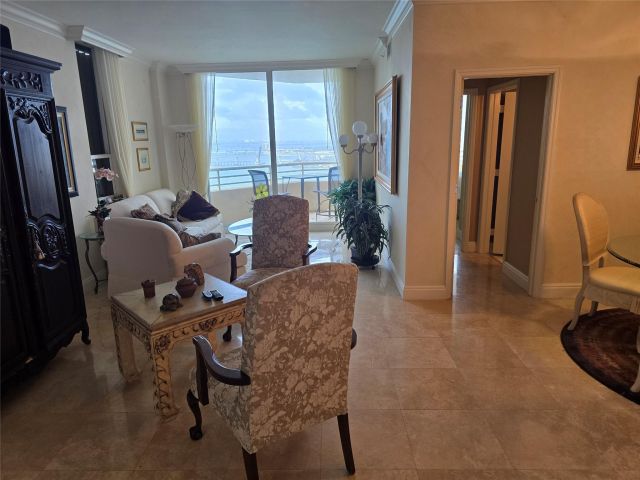 Apartment for sale  Unit #2110 - photo 5744660