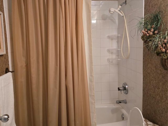 Apartment for sale  Unit #2110 - photo 5744668