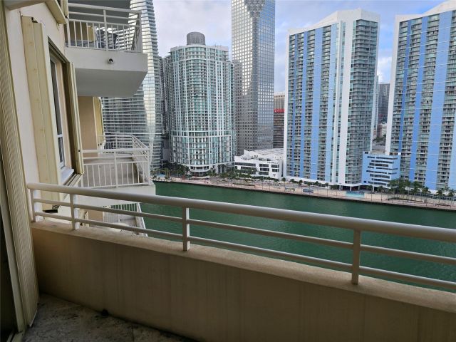 Apartment for sale  Unit #2110 - photo 5744675