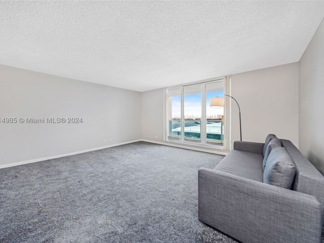 condo for sale in Miami Beach - 2301 Collins Ave 1030 - MondialRealty