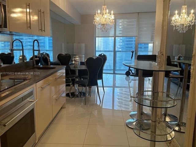 Apartment for sale  Unit #3204 - photo 5613988