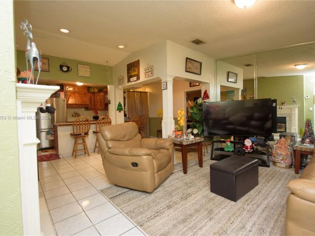Home for sale at 19224 SW 122nd Ct - photo 6270916