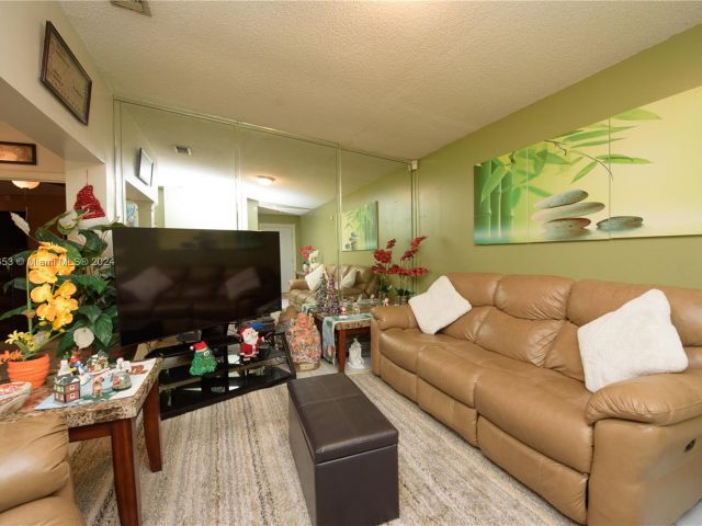 Home for sale at 19224 SW 122nd Ct - photo 6270917