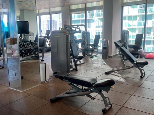 Apartment for sale  Unit #1703 - photo 5619188