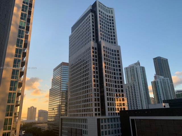 Apartment for sale  Unit #1703 - photo 5619193