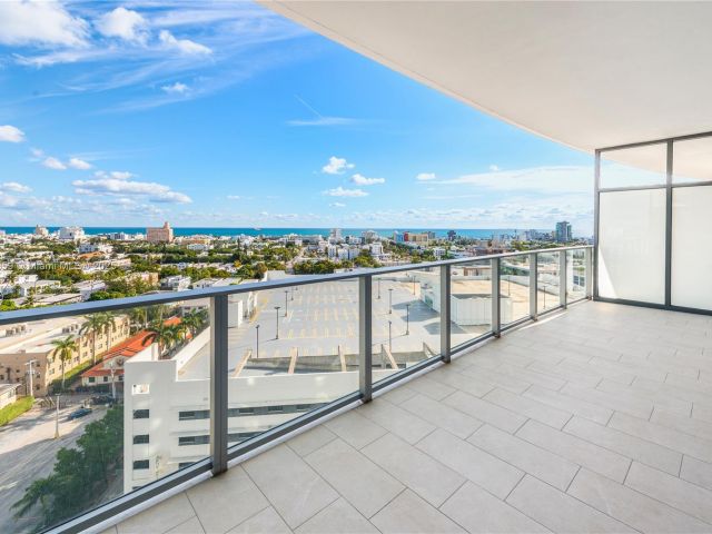 Apartment for sale  Unit #1608 - photo 5693197