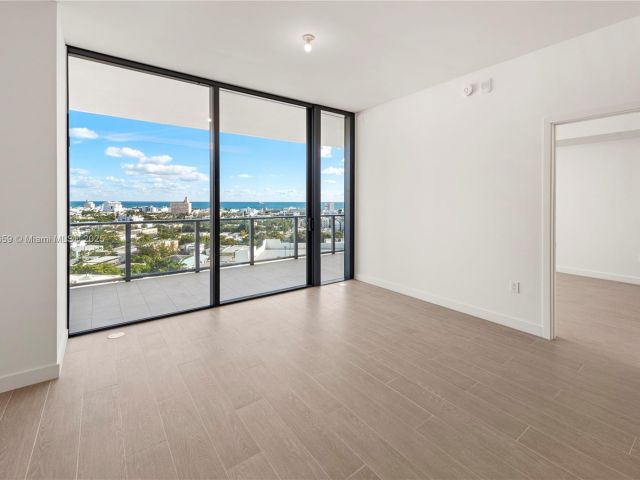 Apartment for sale  Unit #1608 - photo 5693198