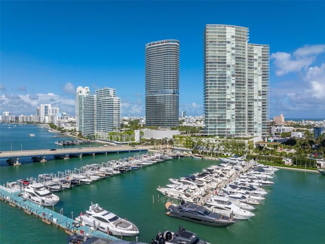 Apartment for sale  Unit #1608 - photo 5693200