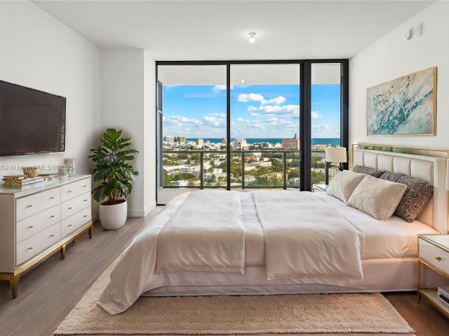 Apartment for sale  Unit #1608 - photo 5693207