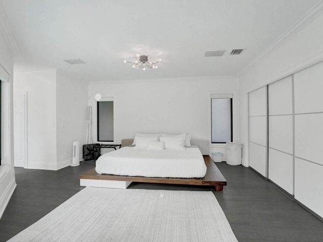 Home for rent at 614 POINCIANA - photo 5760934