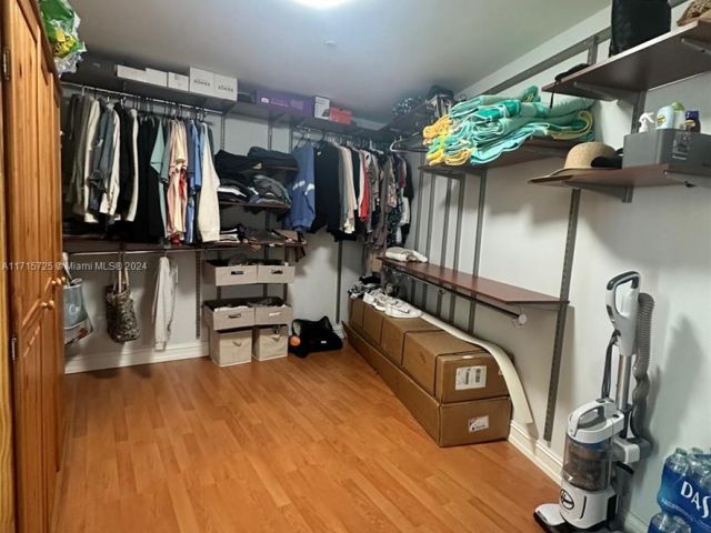 Apartment for rent  Unit #3310 - photo 6702058