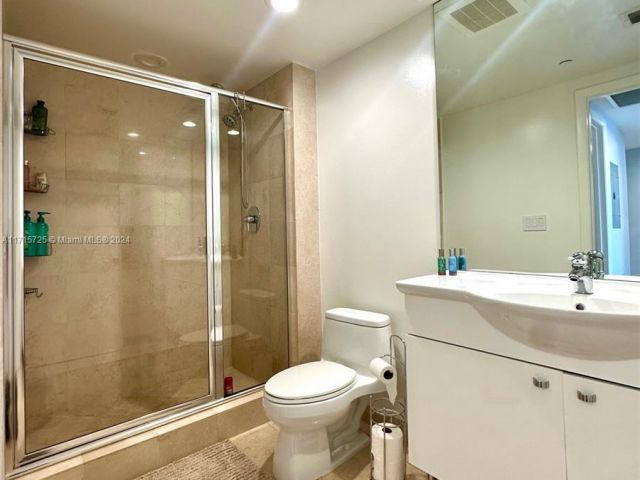 Apartment for rent  Unit #3310 - photo 6702059