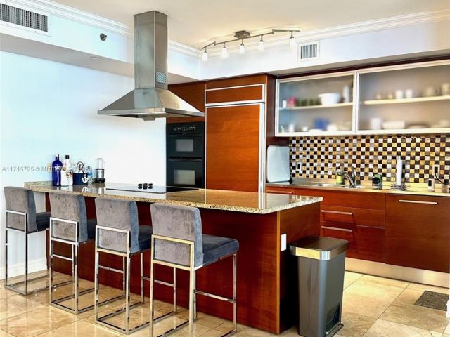 Apartment for rent  Unit #3310 - photo 6702071