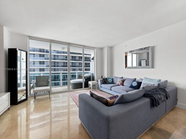 Apartment for rent  Unit #2211 - photo 5924251