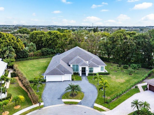 Home for sale at 17607 Bocaire Place - photo 5835120