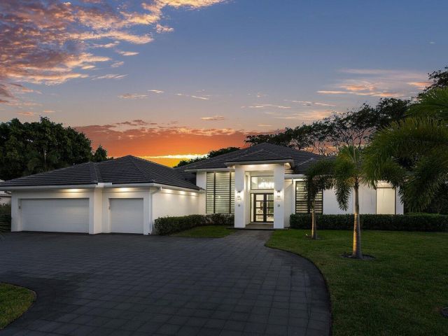 Home for sale at 17607 Bocaire Place - photo 5835123