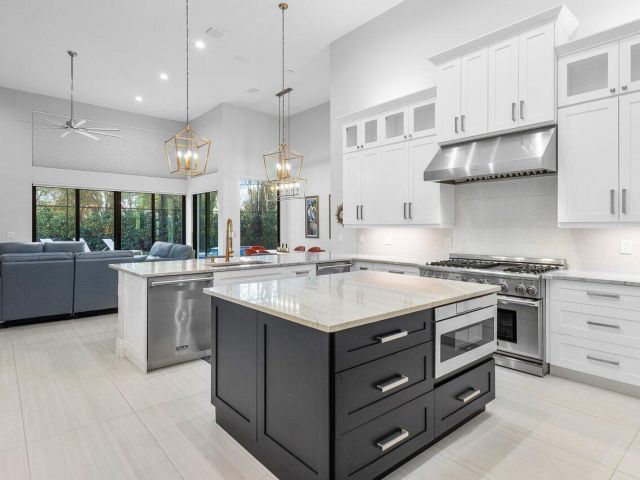 Home for sale at 17607 Bocaire Place - photo 6016577