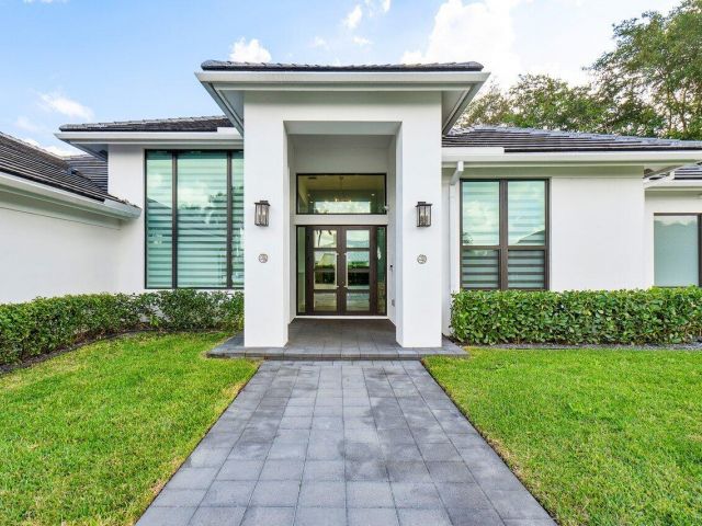 Home for sale at 17607 Bocaire Place - photo 6016581