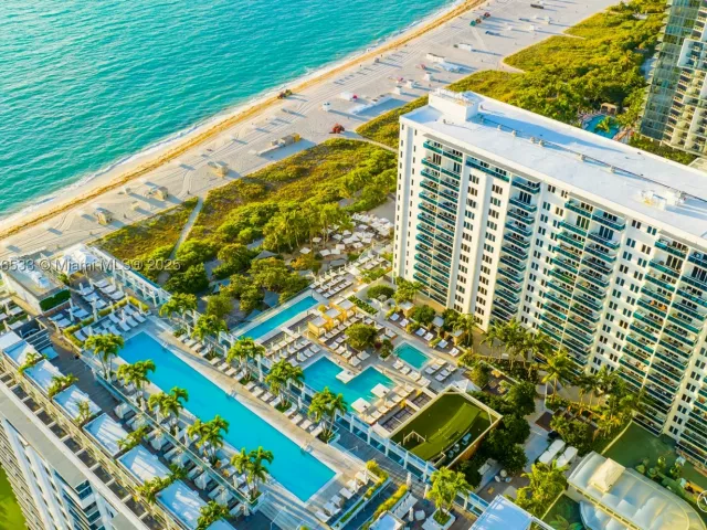 3-bedroom condo for rent in Miami Beach - 102 24th St 1540 - MondialRealty