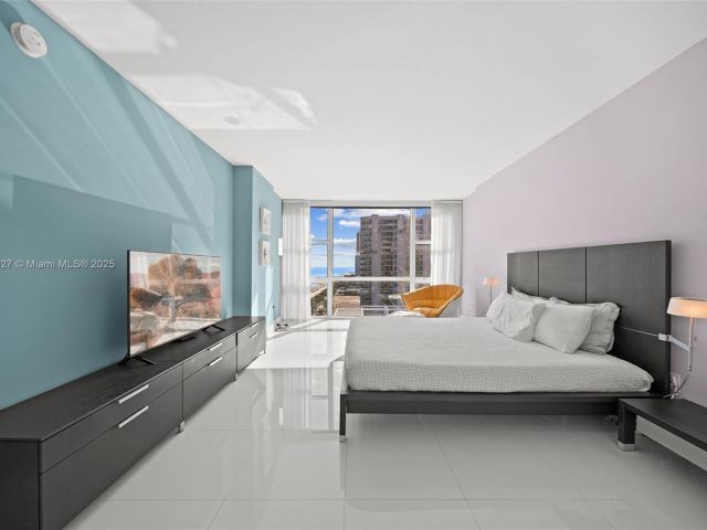 Apartment for sale  Unit #1214 - photo 5683729