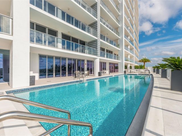 Apartment for sale  Unit #1203 - photo 5713100