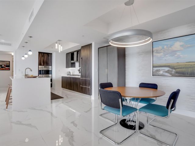 Apartment for sale  Unit #1203 - photo 5713115