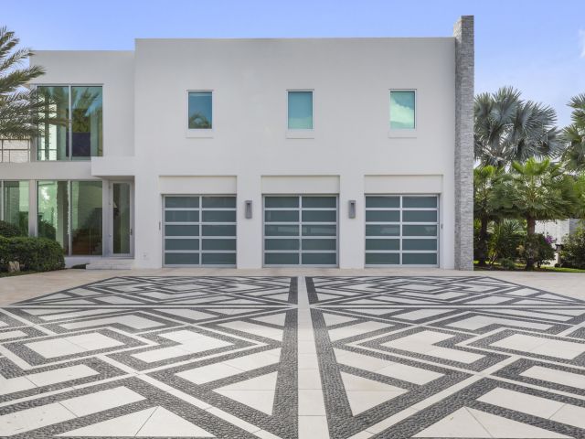 Home for sale at 7810 S Flagler Drive - photo 5751359