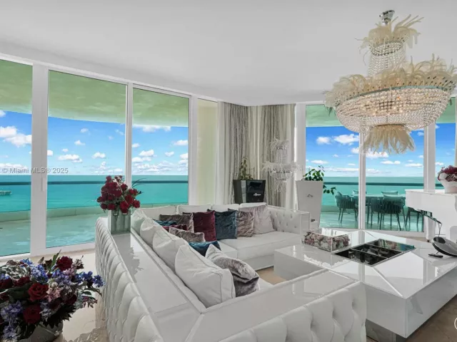 Apartment for rent  Unit #1004 - photo 5665878