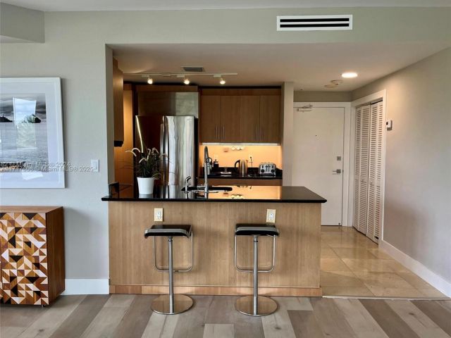 Apartment for sale  Unit #331 - photo 5583578