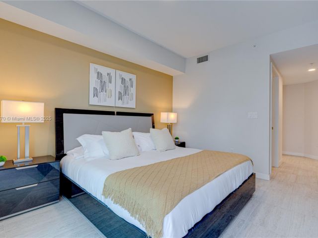 Apartment for sale  Unit #N-717 - photo 5686717