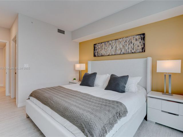 Apartment for sale  Unit #N-717 - photo 5686718