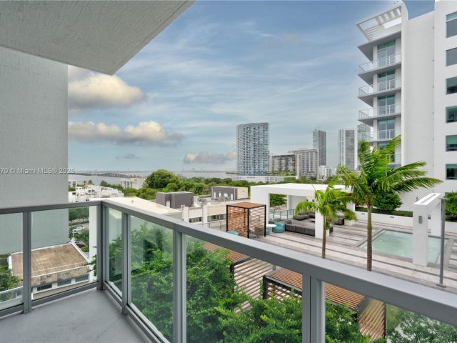 Apartment for sale  Unit #N-717 - photo 5686726