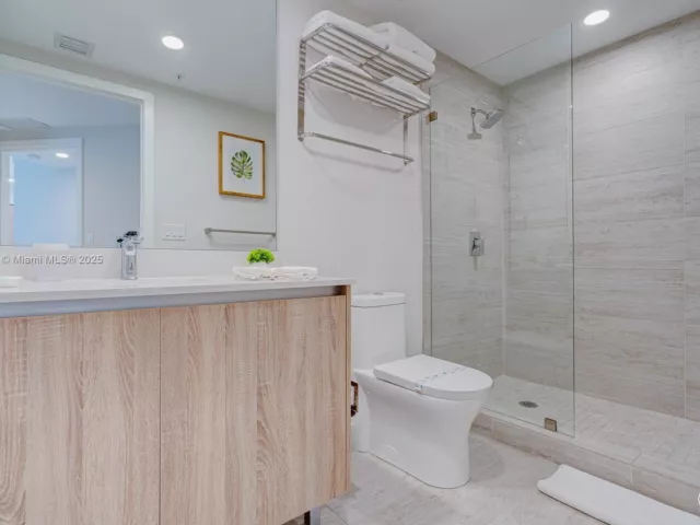 Apartment for sale  Unit #N-717 - photo 5686714