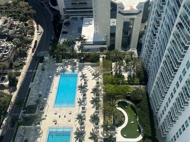 Apartment for sale  Unit #3505 - photo 5798613