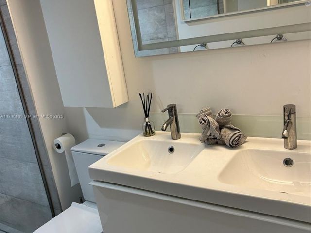 Apartment for sale  Unit #303 - photo 6918186