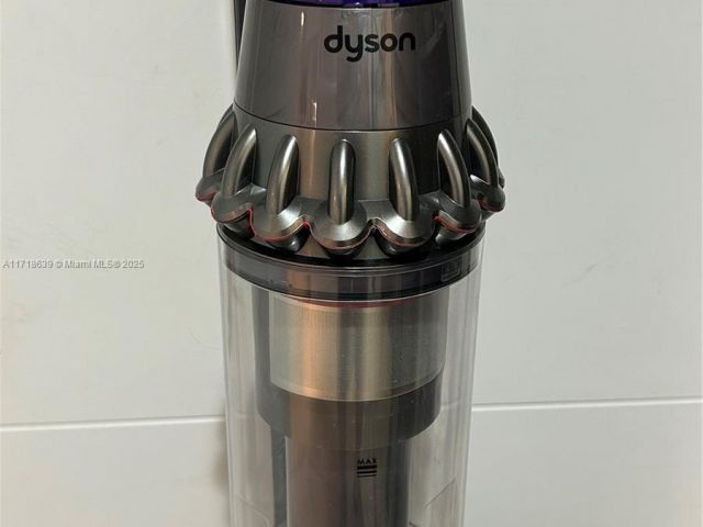 Apartment for sale  Unit #303 - photo 6918188