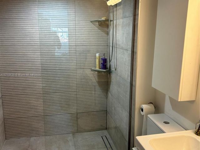 Apartment for sale  Unit #303 - photo 6918190