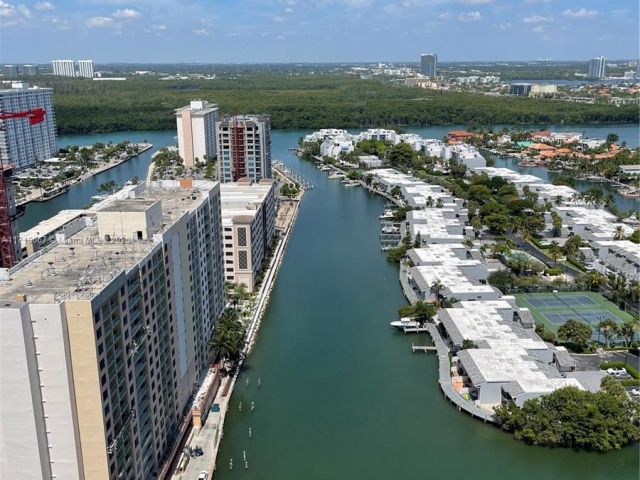 Apartment for sale  Unit #2605 - photo 5871402