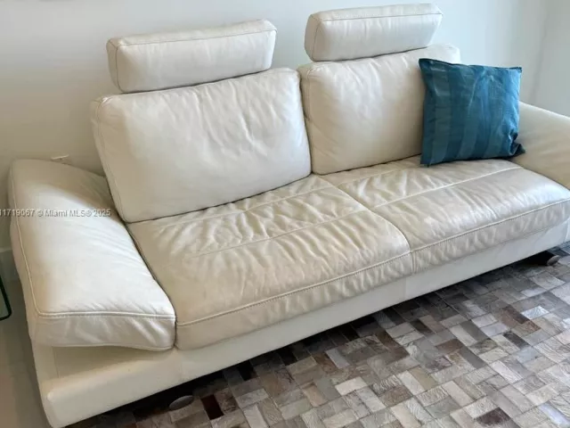 Apartment for sale  Unit #2605 - photo 5871407