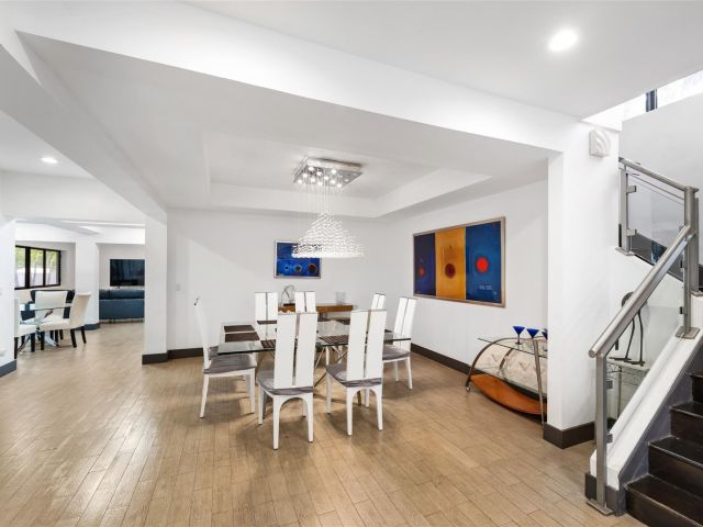 Home for sale at 2301 N Atlantic Blvd - photo 5802379