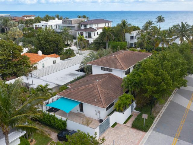 Home for sale at 2301 N Atlantic Blvd - photo 5802393