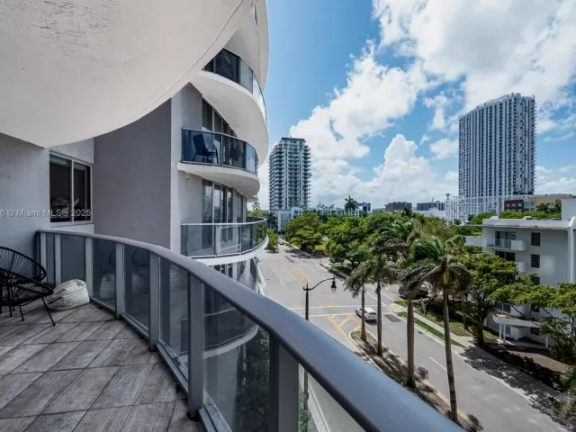 Apartment for sale  Unit #401 - photo 5673688