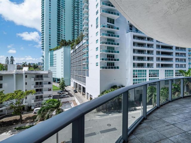 Apartment for sale  Unit #401 - photo 5673686