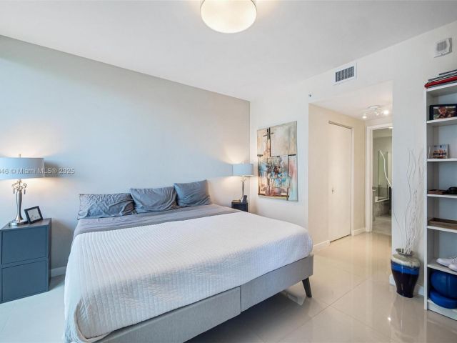 Apartment for sale  Unit #401 - photo 5673699