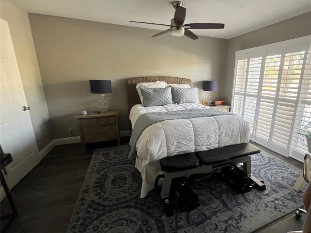 Home for rent at 2113 NE 44th St - photo 5544236